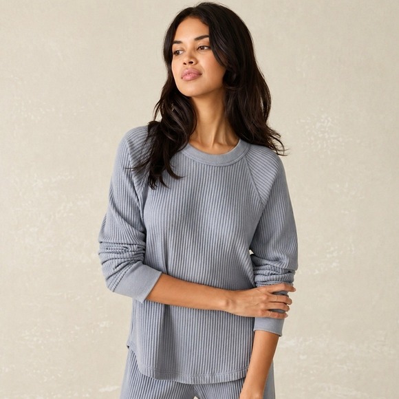 Faherty Tops - Faherty Legend Waffle Knit Crew in Tradewinds Blue Long Sleeve Top Size XL